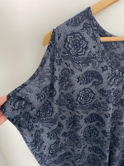MAXED TERRAIN | Blue Floral Long Flowy Blouse | Size Medium