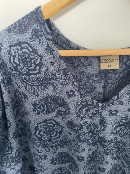 MAXED TERRAIN | Blue Floral Long Flowy Blouse | Size Medium